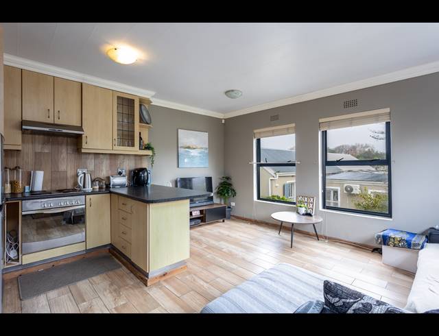 1 BEDROOM APARTMENT FOR SALE IN PLUMSTEAD